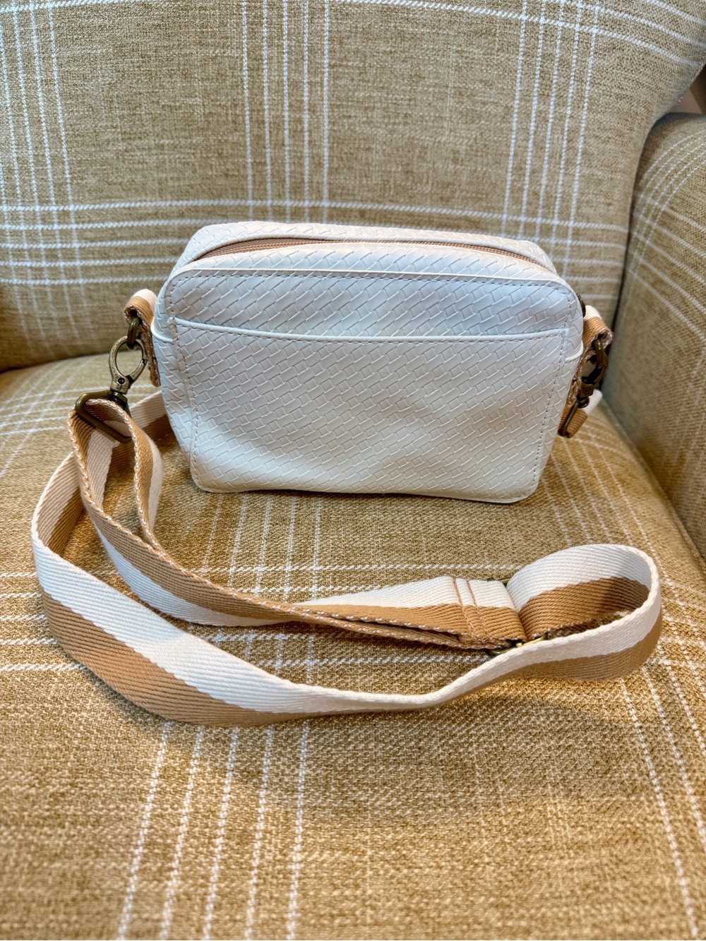 thirty-one Cream Crossbody with Tan-Striped Adjustable Strap